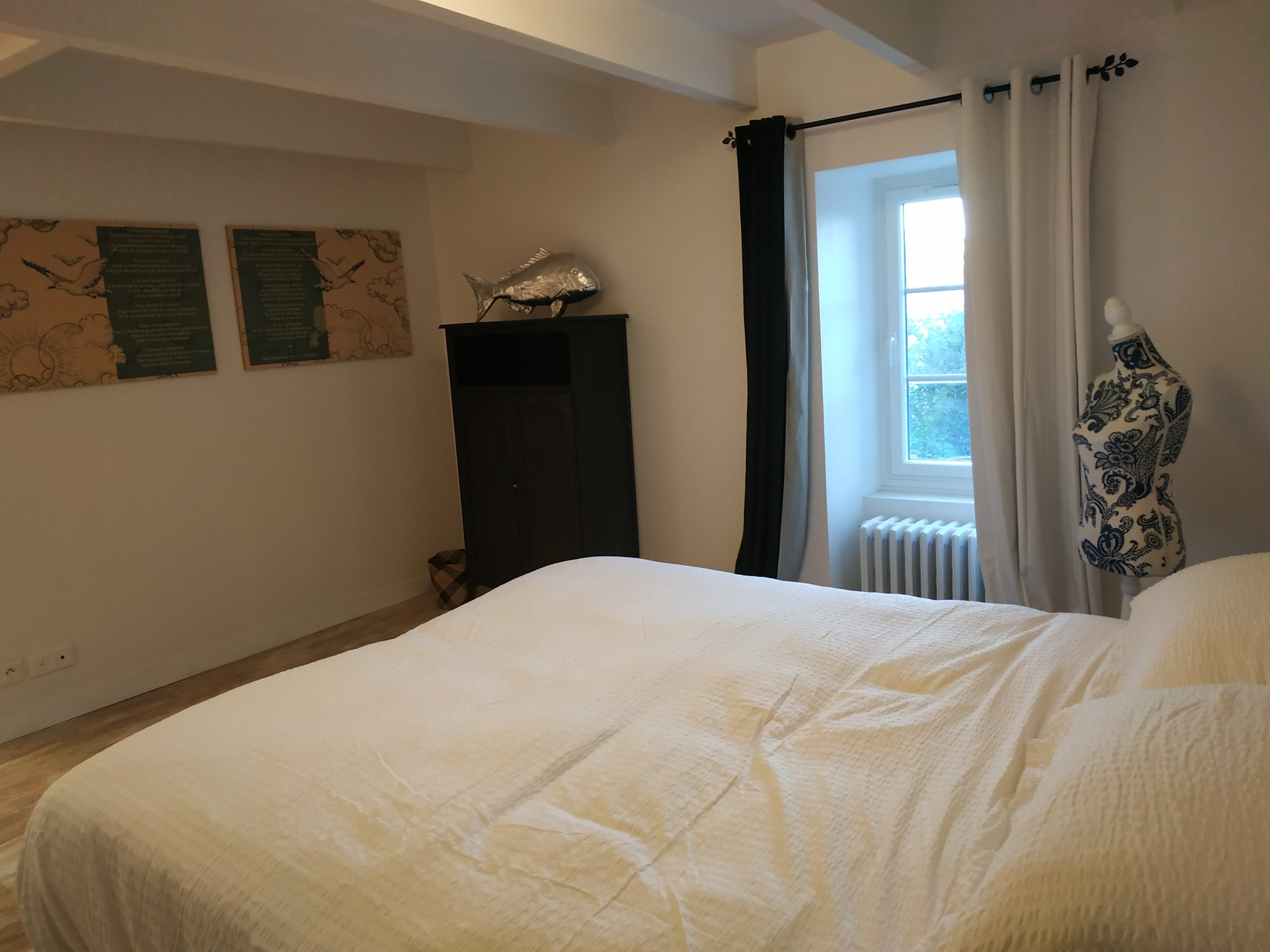 Chambre en suite parentale gîte 22450