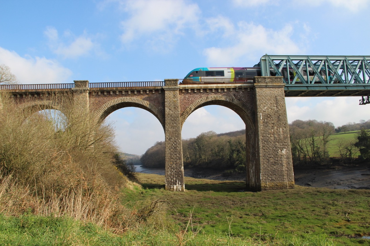 Le viaduc de Frynaudour, Squiffiec